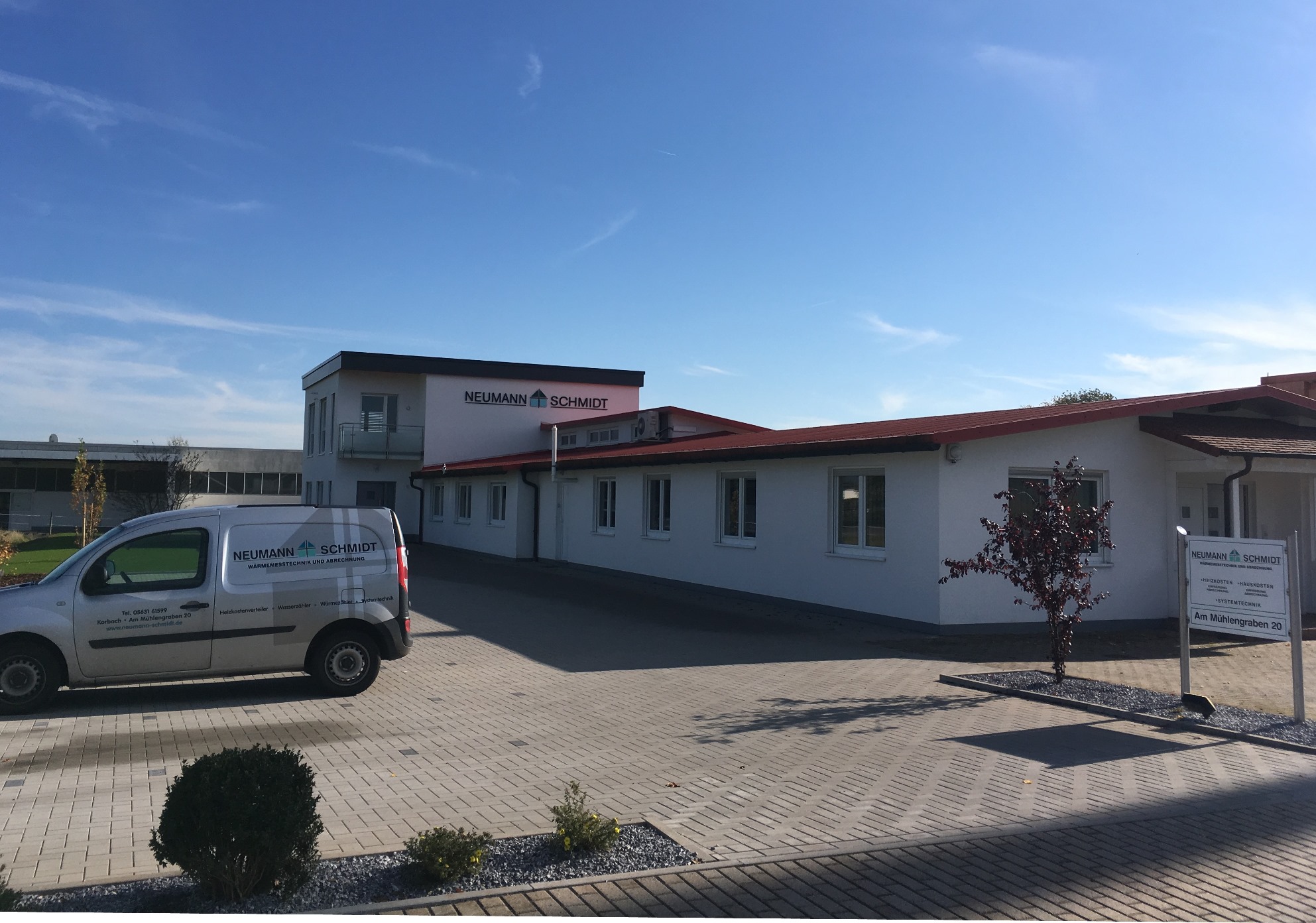 Aussenaufnahme neues Bro